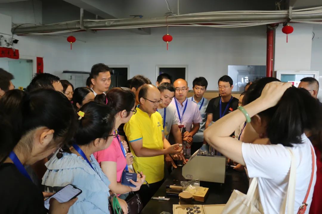 关于举行第十四届天下瓦楞纸箱品质治理培训班的通知 - 太平洋在线xg111